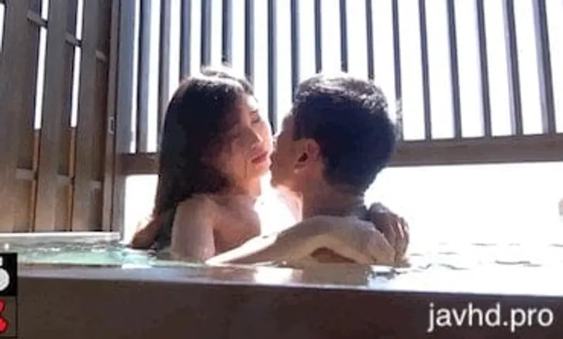 Xoạc bạn gái nhí xinh như tiểu long nữ yuuko miwa